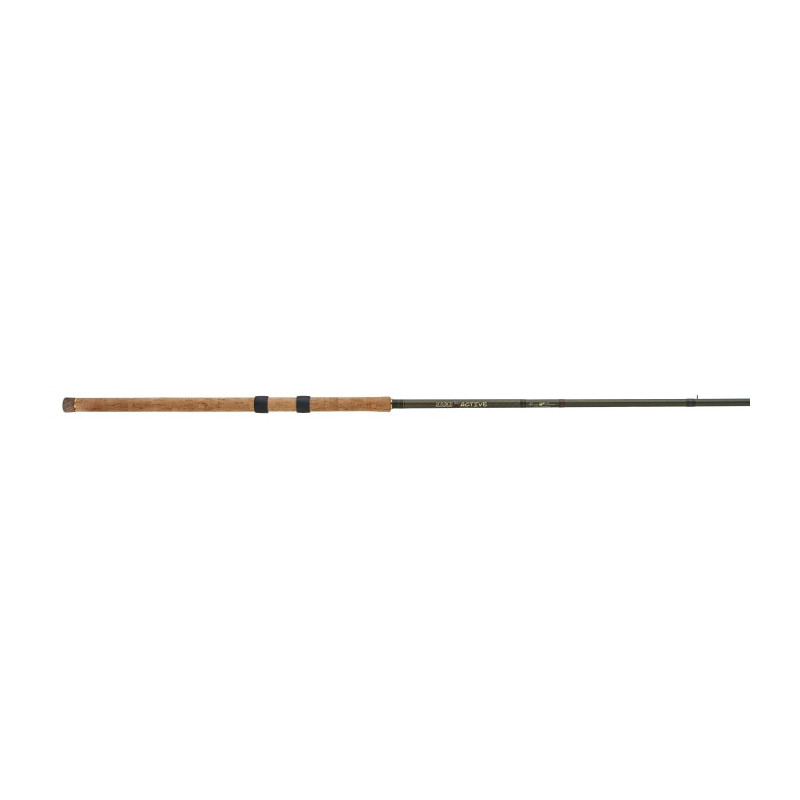 Canne Pezon et Michel Feather Weight 390 (2013)